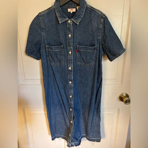 Levi’s short sleeve button from denim dress XS - Picture 2 of 6